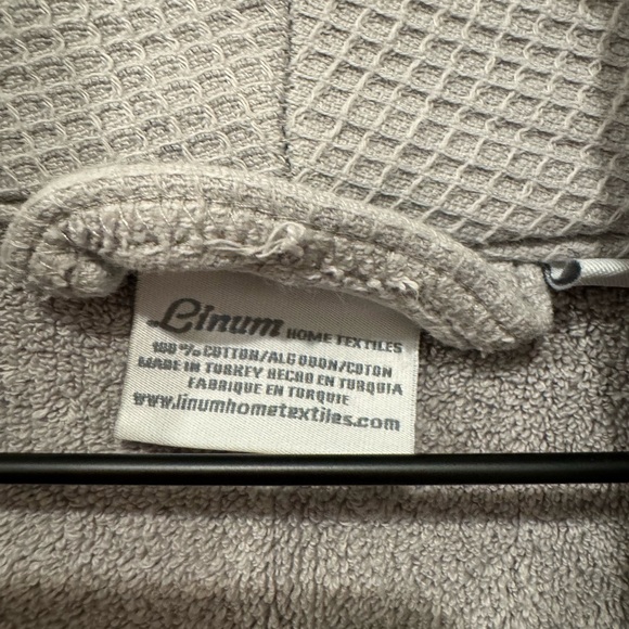 Gray Robe - Picture 2 of 2